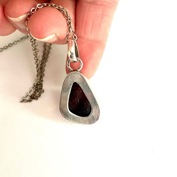 Set of two amber pendant and one chain - Picture 4 of 9